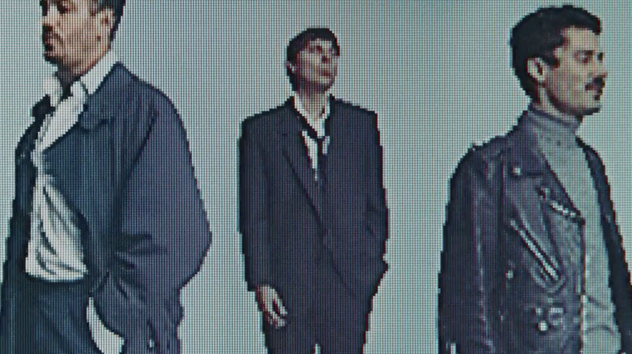 Standbild aus dem Musikvideo AUGEN von Von Wegen Lisbeth gedreht im Neon Island Studio